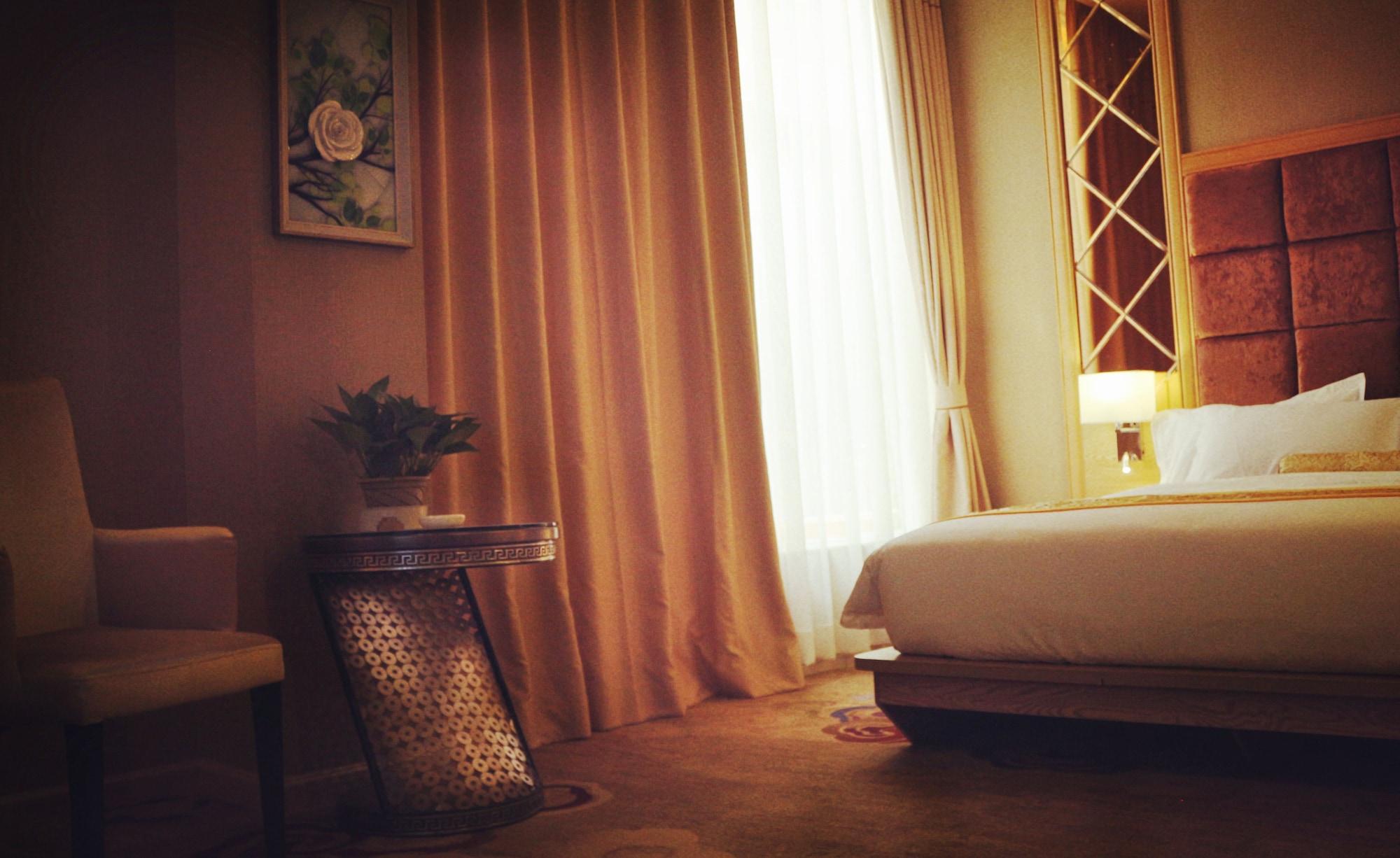 Chengyue Selected Hotel Guangzhou Junye Nangang Branch מראה חיצוני תמונה