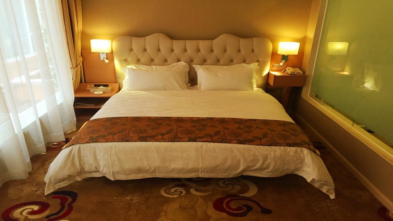 Chengyue Selected Hotel Guangzhou Junye Nangang Branch מראה חיצוני תמונה