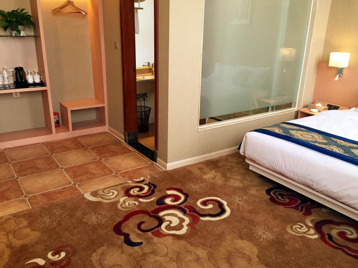 Chengyue Selected Hotel Guangzhou Junye Nangang Branch מראה חיצוני תמונה