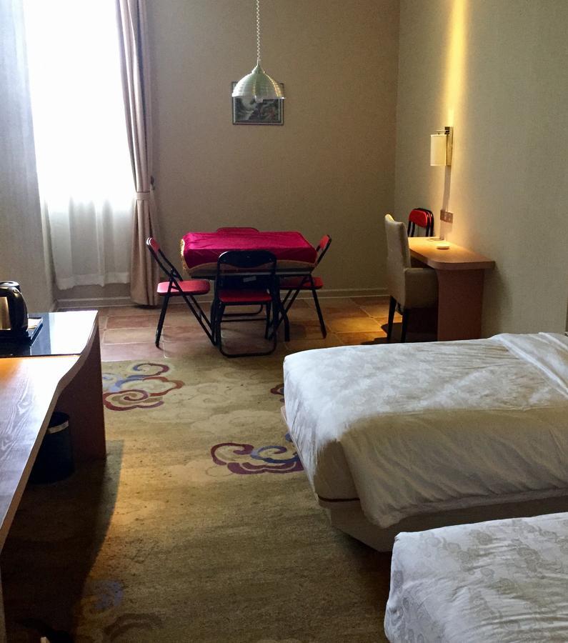 Chengyue Selected Hotel Guangzhou Junye Nangang Branch מראה חיצוני תמונה
