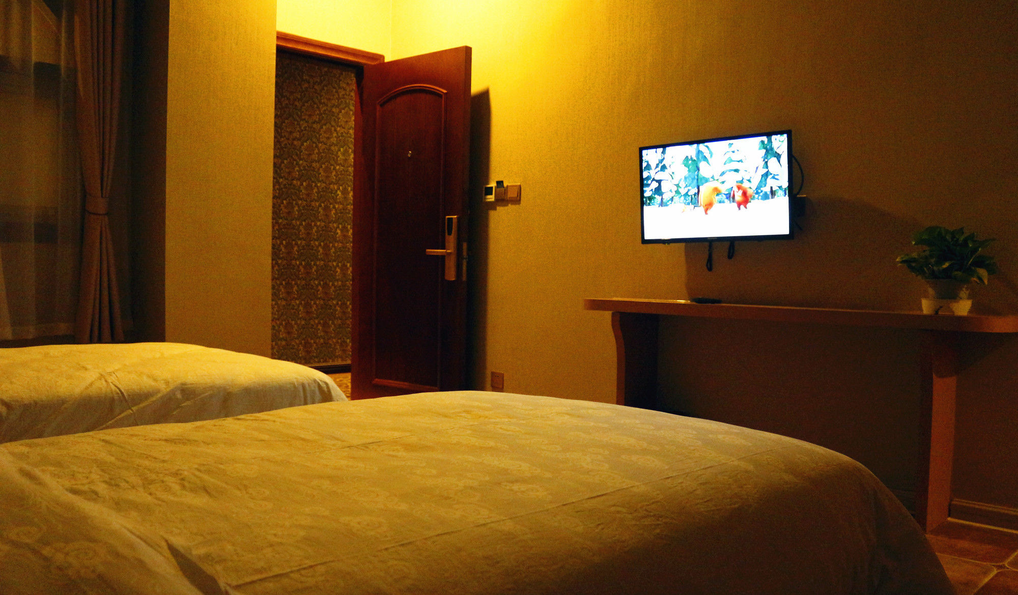Chengyue Selected Hotel Guangzhou Junye Nangang Branch מראה חיצוני תמונה